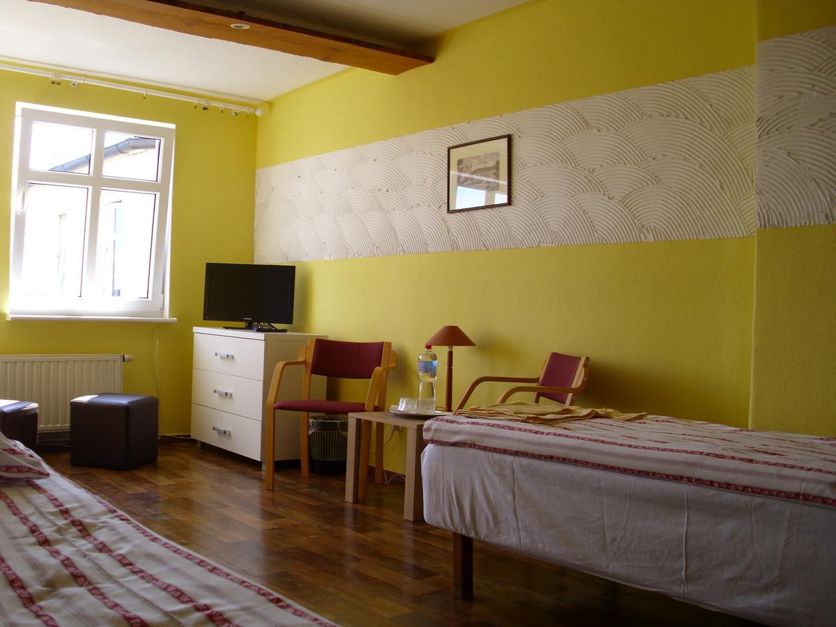 Pokoje Goscinne Irene Poznań Extérieur photo